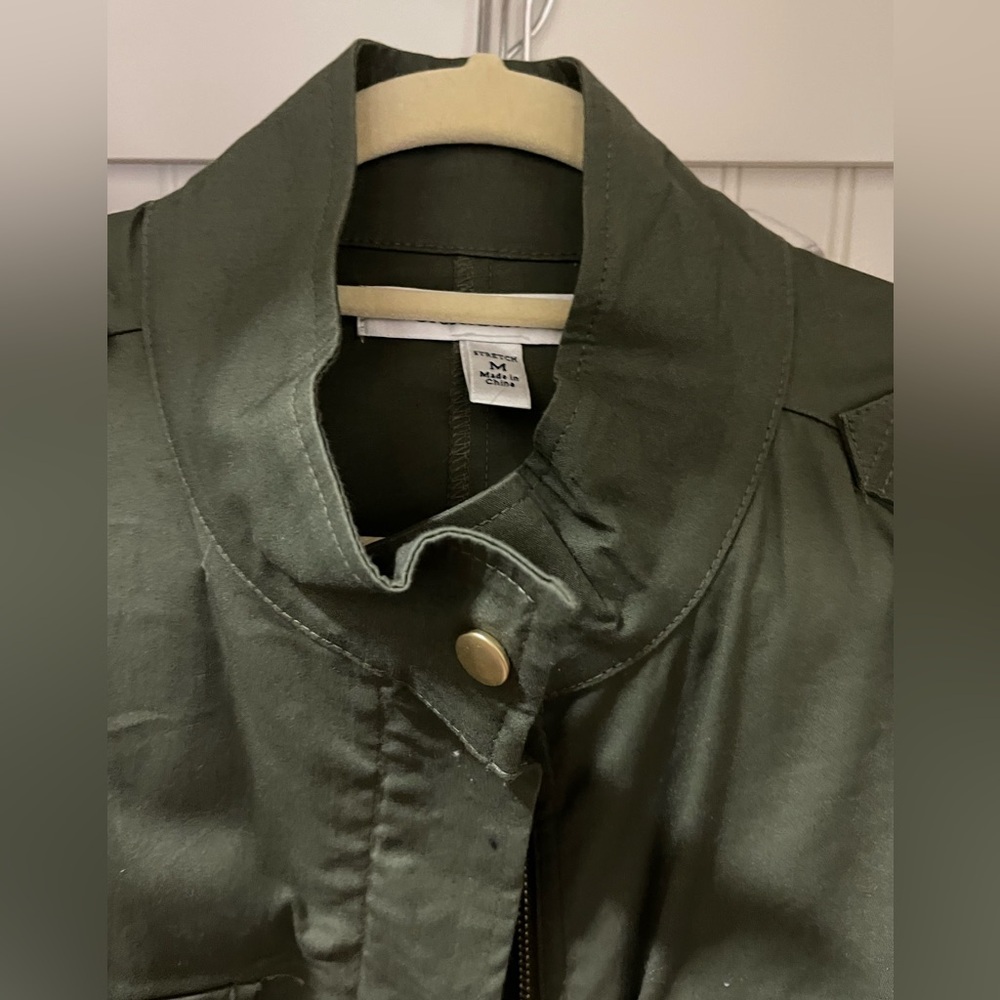 Croft & Barrow - olive green jacket with snap front - size Medium - Picture 2 of 4